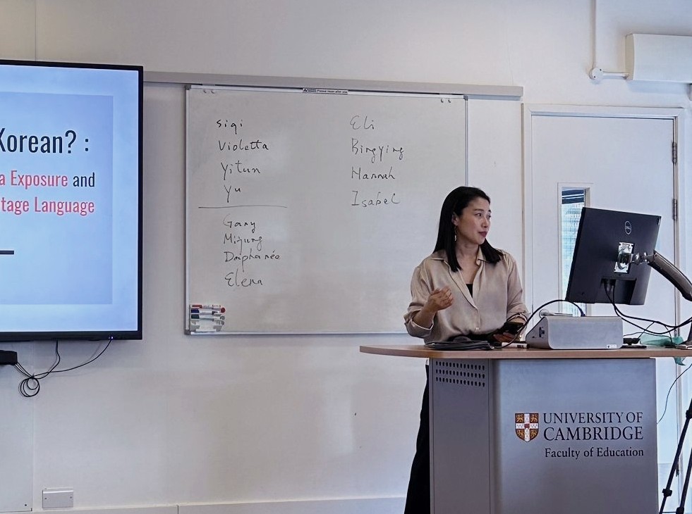 Vivian presenting at the University of Cambridge Faculty of Education
